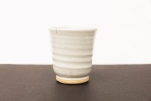 textured white tumbler for tea