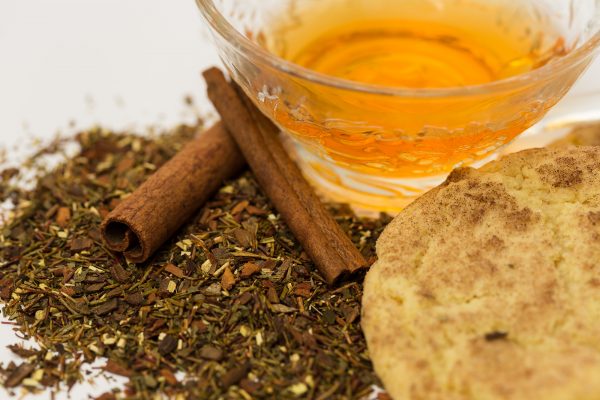 closeup of snickerdoodle tea leaves